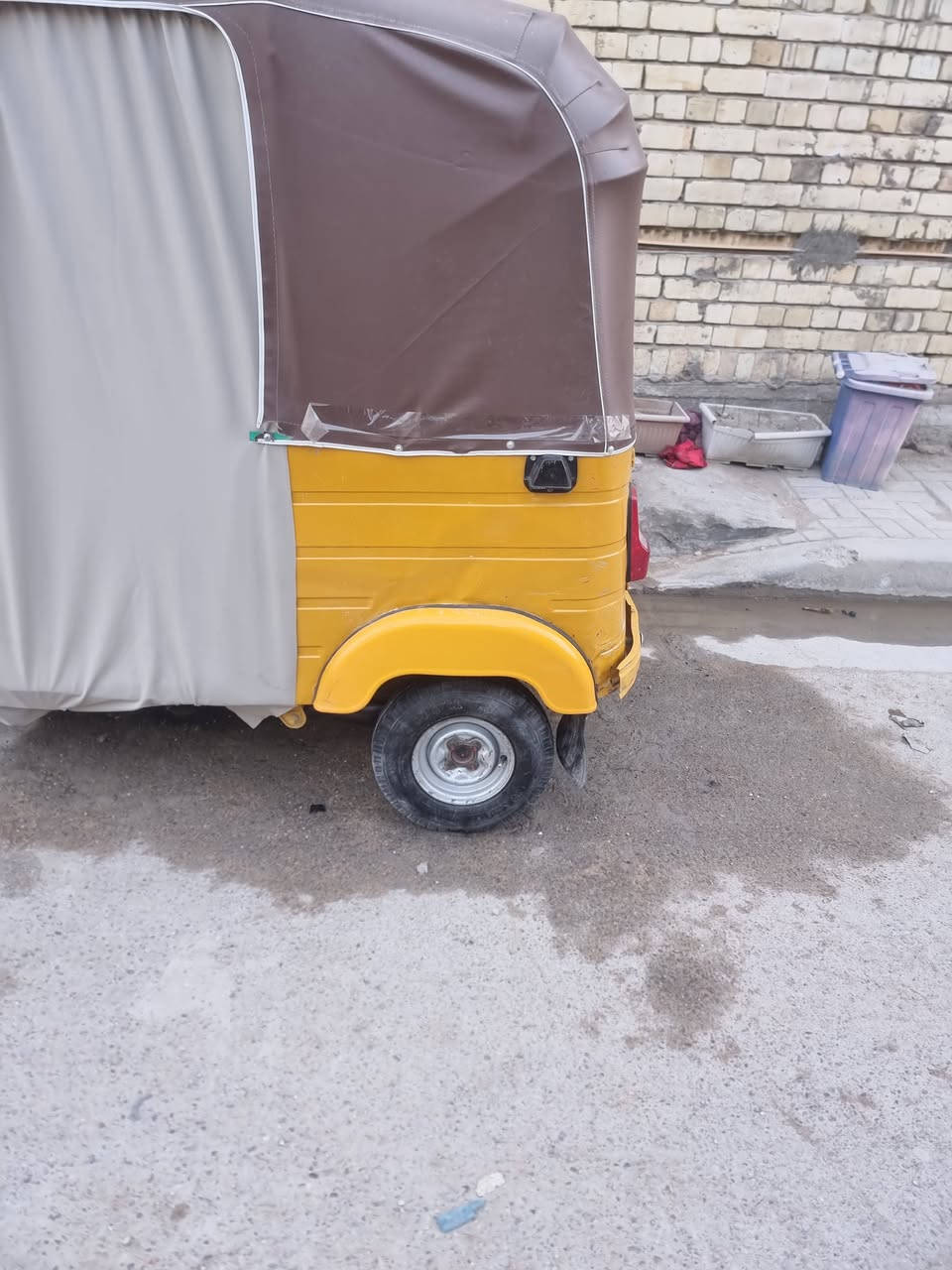 سلام عليكم تكتك البيع 20 رقم انكليزي تحويل ثاني يوم تكتك كامله من كلشي مكينه اكسن لا تنقيص لا تبخير *********** مدينه الصدر حي الكوفه
