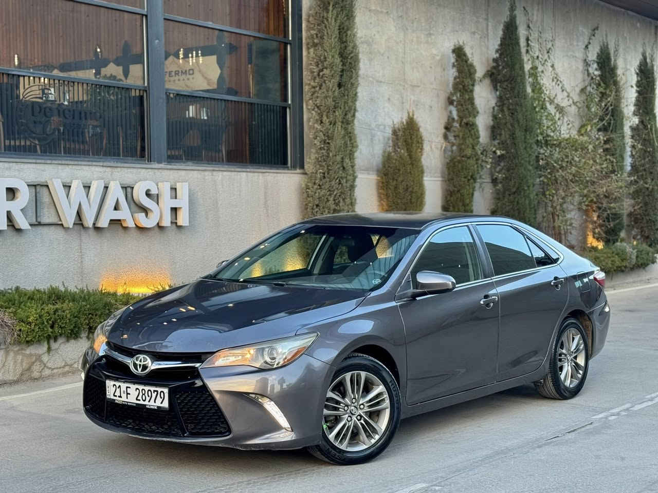 Camry 2016 SE
***********
0750 7304980 
 تویتا کامری مودیل 2016 نفطي 
ماشي 70 میل كلـش كلش نظيف وحلوة وكل جسمها بشرط

‏‎ (..، کامیرە. ،،تحدید سورعە،" سكان ڤۆلێۆم،سوکان تلفون ،اوكس و سیدی،بلوتوس ، كير عادي و اوتماتيكي.کیر  سوکان  .کشن جلد . ، ،كشن کارەبا،...) 

بس بوند صبغ بدون دواخل بدون شواصي بدون حالوب 
محرك كير واير بشرط 
سيارة حيل نظيفة كلشي عل بلاد جديد 
سنوية هزة كلشي جديد٢٠٢٩ مدفوع لـ
باسمي السنوية بشرط تحويل وغرامـة

سيارة مابيـها دينار مصرف كامل من كل نواحي
نظافه ١٠٠٪؜ كامل سيرفس بدون نقص و بدون مصرف
سياره مال بيت أي نقص مابيها 
مکان سیارە سلیمانیە 

سعر 157 $
