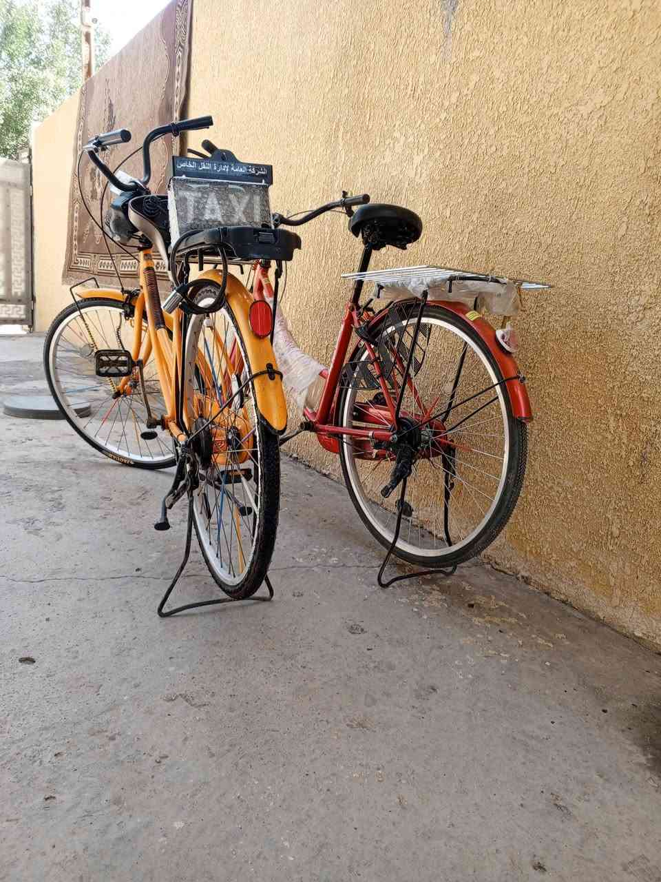 السلام عليكم ورحمه الله وبركاته عندي بايسكلات حجم 26 ثنينهن للبيع السعر 190 ألف لسكن بغداد ***********
