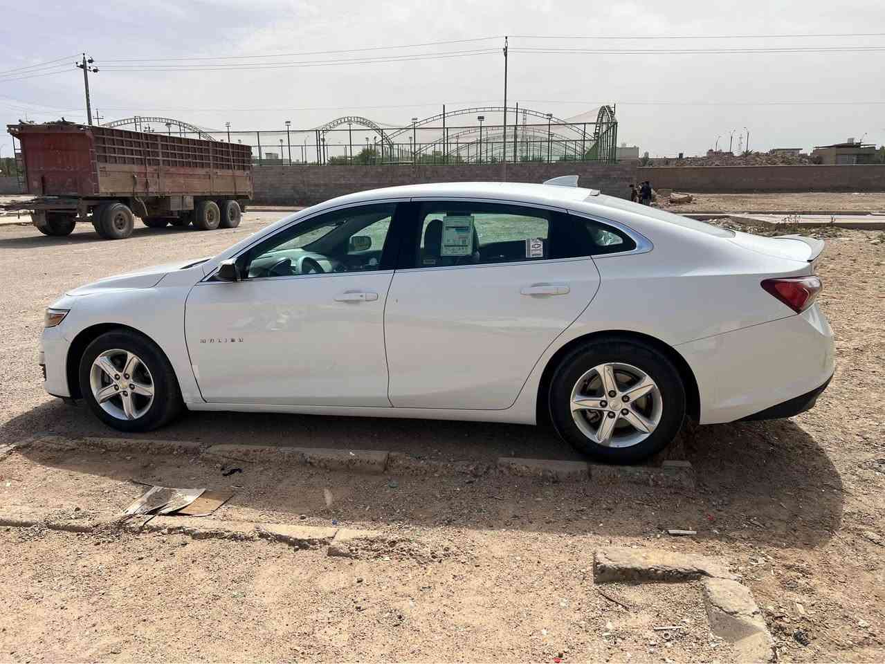 سلام عليكم ماليبو البيع موديل22 سياره راقم ميسان حادثه جاملغ وبنيد  بدون دواخل سياره جديده   بعد احله من الصور السعر 123 وبيه مجال الشراي *********** عنوان السياره محافظه ميسان عمارة, ميسان
