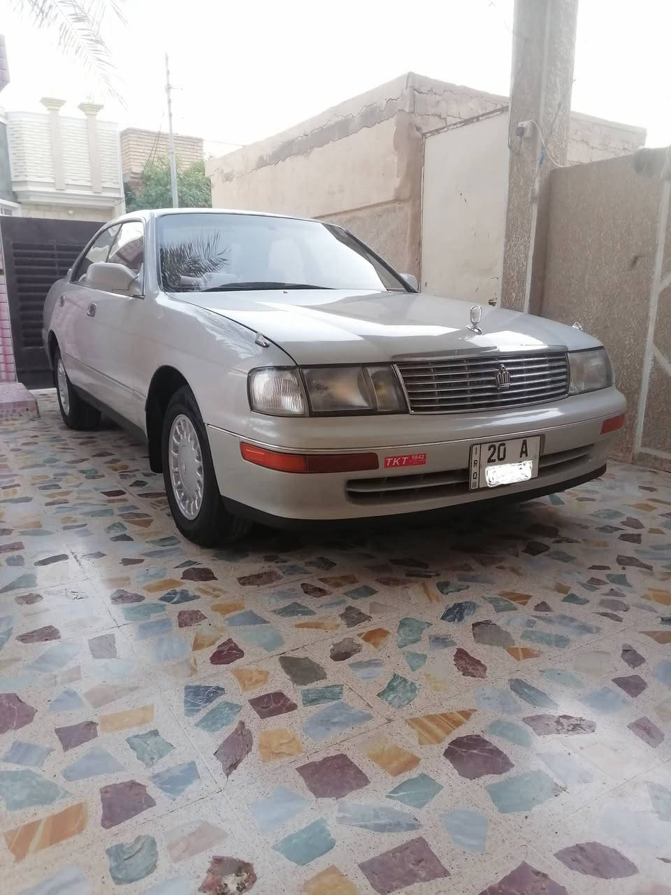 بطه متصل رقم ديالى لون لؤلؤي مديل ٩٢ سنويه جديده مكينه وكير ٢٥٠٠ تبريد شغال ثلج كهربائيات كلهه شغاله حداديه جديدة تخم تاير جديد مكفوله من الكص والضربه والنقل الجثه والخياس والصبغ صبغ فقط خشم البنيد من الخارج السعر ٧٢وبيهه مجال رقم الهاتف*********** /*********** وشرط التحويل
