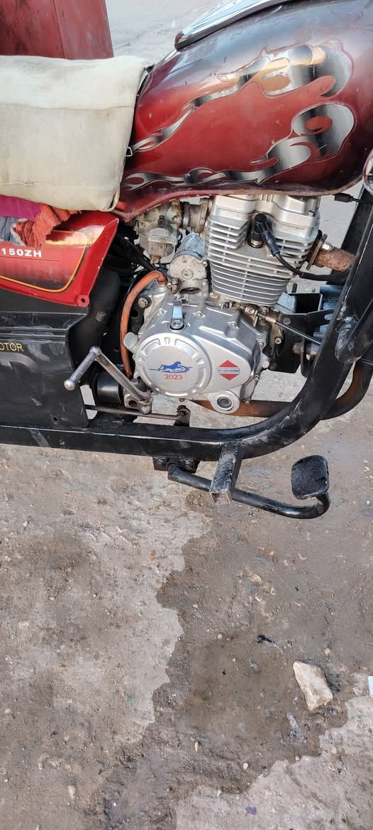 السلام عليكم ستوته موديل 13 محرك 23 كهربائيات جدد ستوته خير من الله عنوان كربلاء حي العامل الخاص ما متواجد اللي يحب يتصل ***********
