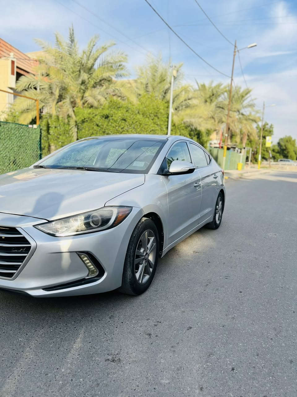 النترا موديل 2017 امريكي سياره كلين لمتت فول مواصفات بصمه. تحكمات فتحه تشغيل عن بعد  حادثها دعاميه اماميه بدون دواخل فقط محرك دوش 200 المرغوب ماشيه 138 الف كم رقم انكليزي السعر 137 مكان السياره بغداد لتواصل ولاستفسار *********** ولاتساب ***********
