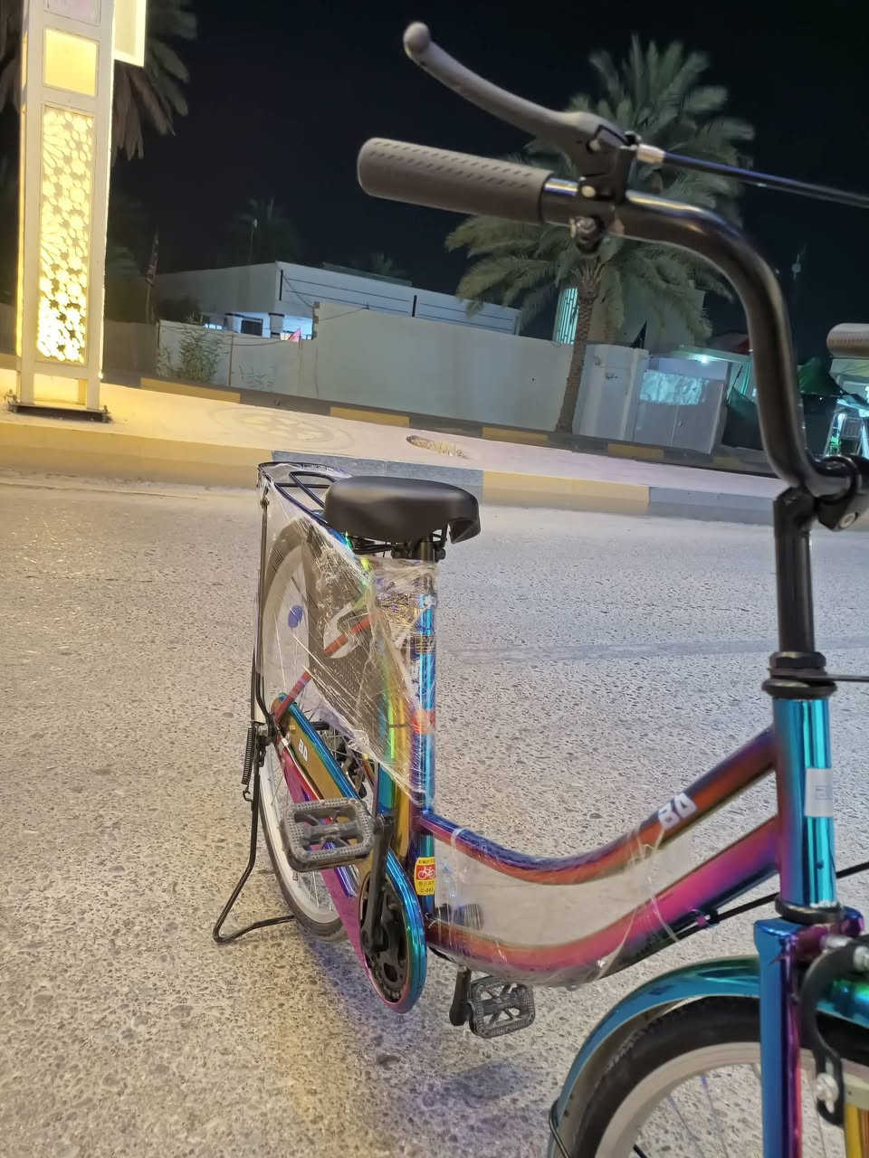 السلام عليكم بايسكل للبيع شركهBD جديد السعر 160 خاص او اتصال***********
