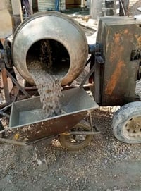 خباطه جاهزه للصب  اي صبه اتصل وتدلل 07728761008