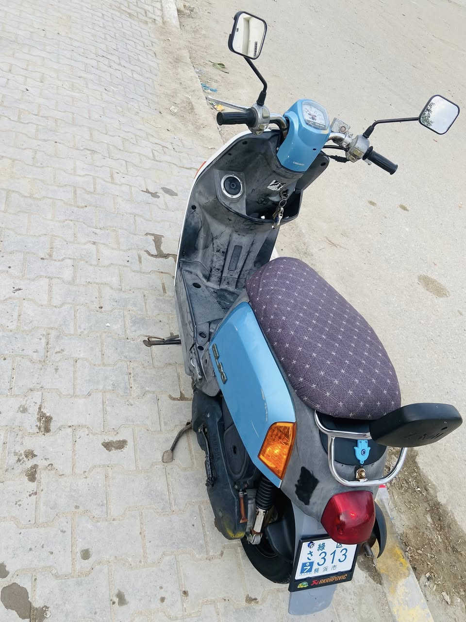 ماكس بوليس نضيفه شغاله من الطول الطول الدراجه بلاد مامفتوح بيهة برغي هندر سلف شغال بك لايت اشاير اسطاب شغال قفال فلا وين شغال دبلات فول امرايات الدراجه جاهزه مابيه اي نقص السعر مليون وبيهة مجال كلش كلش بسيط العنوان بصره كرمة علي ***********واتساب
