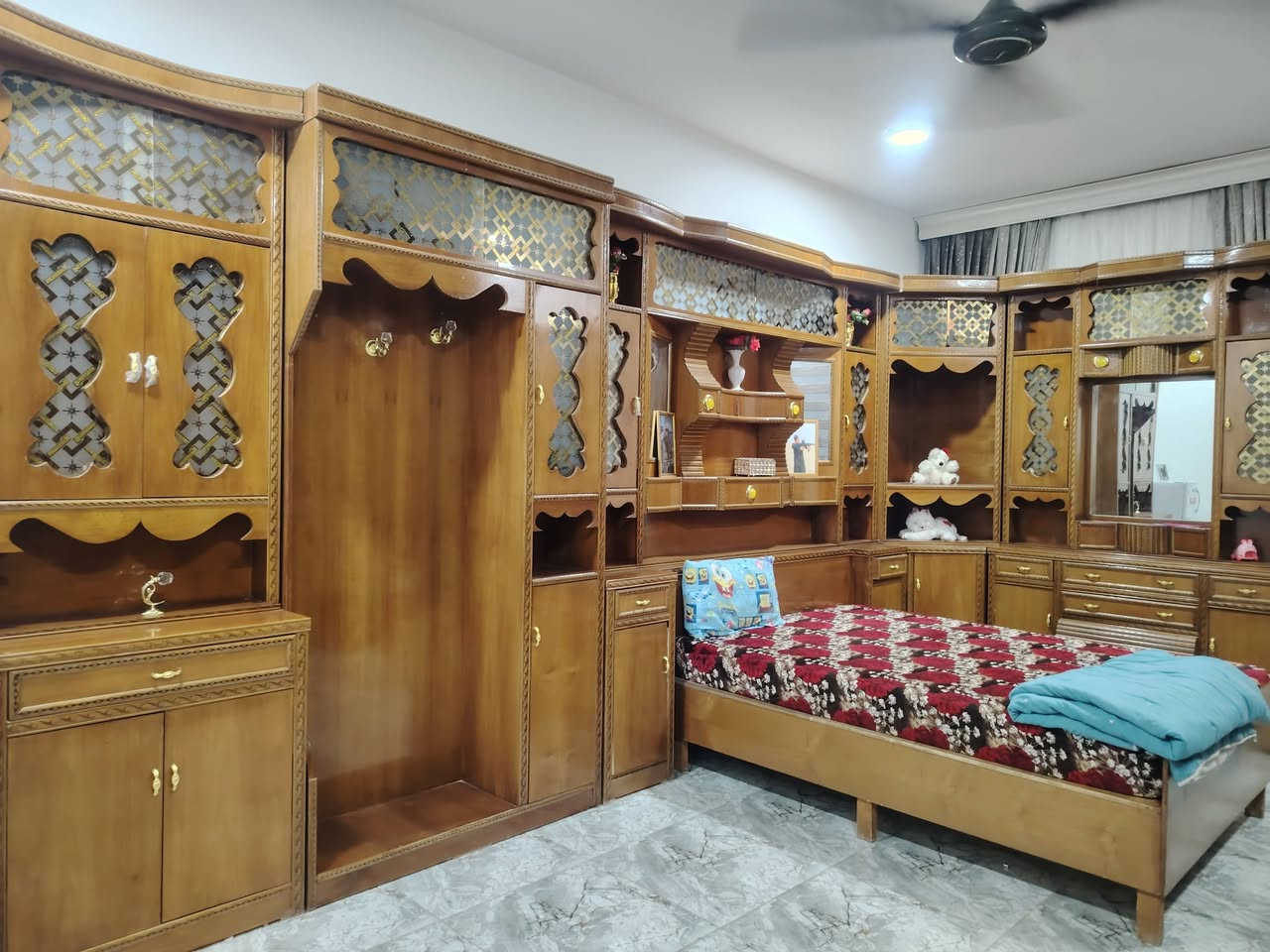 غرفه فول مواصفات للبيع ***********
