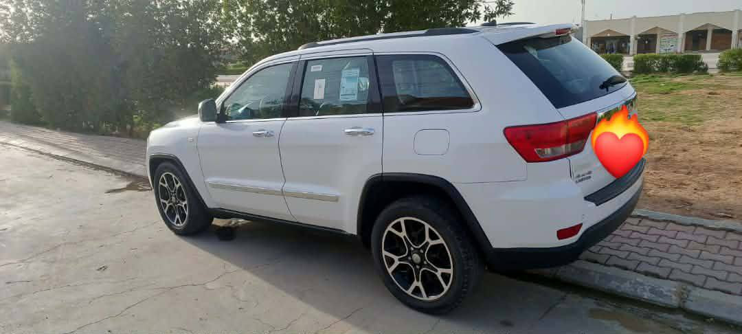 جيب 2013 خليجي limited فول للاخير بانوراما رقم سليمانيه الجديد
مواصفات: بانوراما تسخين مقاعد قطعتين تبريد مري شفط مري قلاب شاشه تشغيل عن بعد صندوق كهرباء تعتيم مرايات بصمه فتح وغلق الجنطه كهرباء 5 وضعيات قياده كشن السايق خزن كشنات كهرباء نضام منحدرات 
زراكات
كشنات جلد 

بيها صبغ نص جامرلغ وربع البنيد 

بدون دواخل بدون ايرباك

سعر 196


**إذا كنت صاحب هذا الإعلان وتريد حذفه لأي سبب، رجاءا أرسل رسالة إلى الدعم الفني**