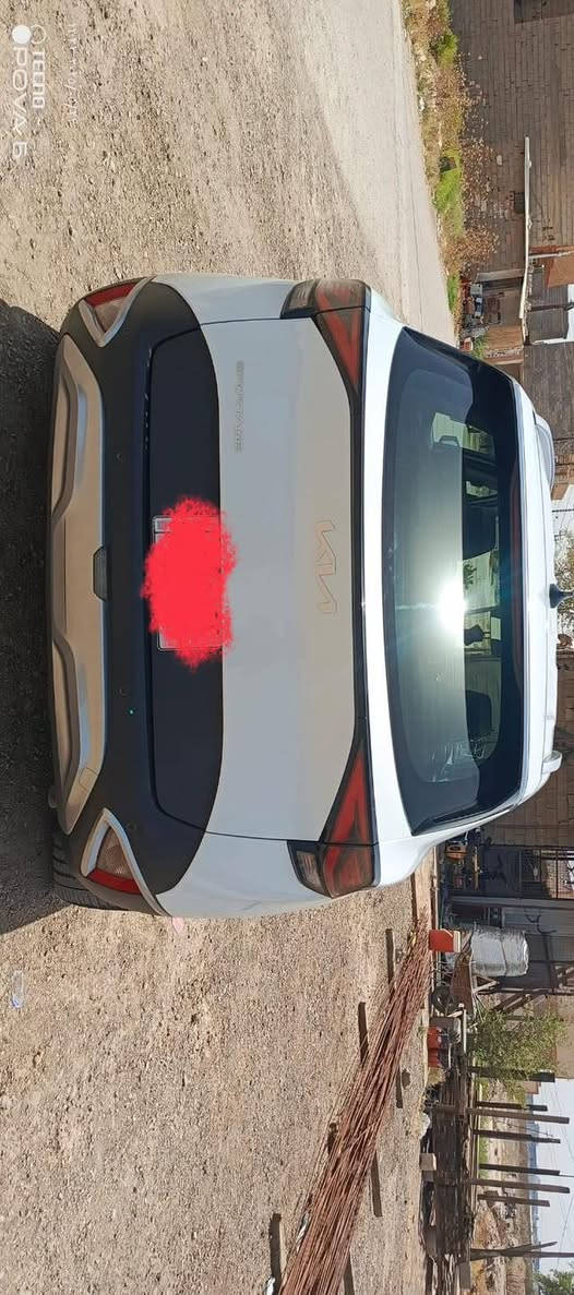 سلام عليكم سبورتج 2022رقم بغداد  سيارة خليجي مكفولة كفالة عامة من صبغ وبارد وضرر رقم صاحب السيارة ***********سعر 215$
