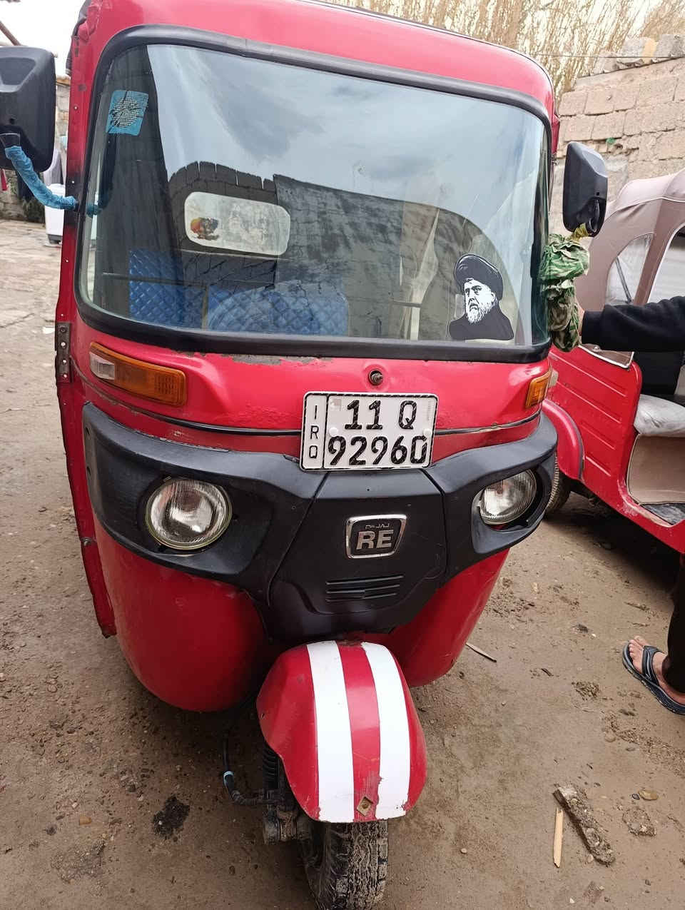 السلام عليكم تكتك للبيع مديل١٨شهر١١رقم بغداد تكتك جاهزه كبل لشارع مكينه كير اكسل مكفول السعر ٤٥٠٠وبيها مجال بغداد بوب الشام ***********
