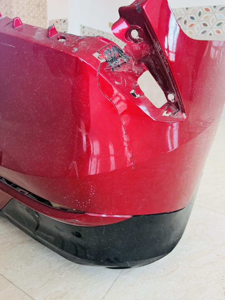 السلام عليكم دعامية k5 2025 مال gt line بيها تصليح بسيط موضح بلصوره وبيها كحته بلربع الايسر تريد ترش ربع  تريد تضيف الربع الموجود وياها بلصوره  *********** مكاني حلة وموجود توصيل كلها كامله
