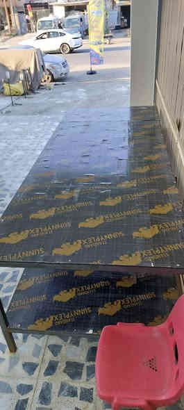 ميز حديد
الميز الأول الطول 5متر والعرض120سم الارتفاع 90سم
 الميز الثاني الطول 5متر العرض60سم الارتفاع 90سم  
سعر ٢٥٠ بي مجال مكاني بغداد حي العامل ***********
