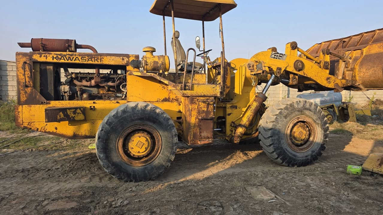 شفل للبيع حجم ٨٠ موديل ٨١ شرط كير ومحرك وتركم شركه مكفوله شرط الفحص السعر ١٢٥وبيهه مجال ***********صلاح الدين الظلوعيه
