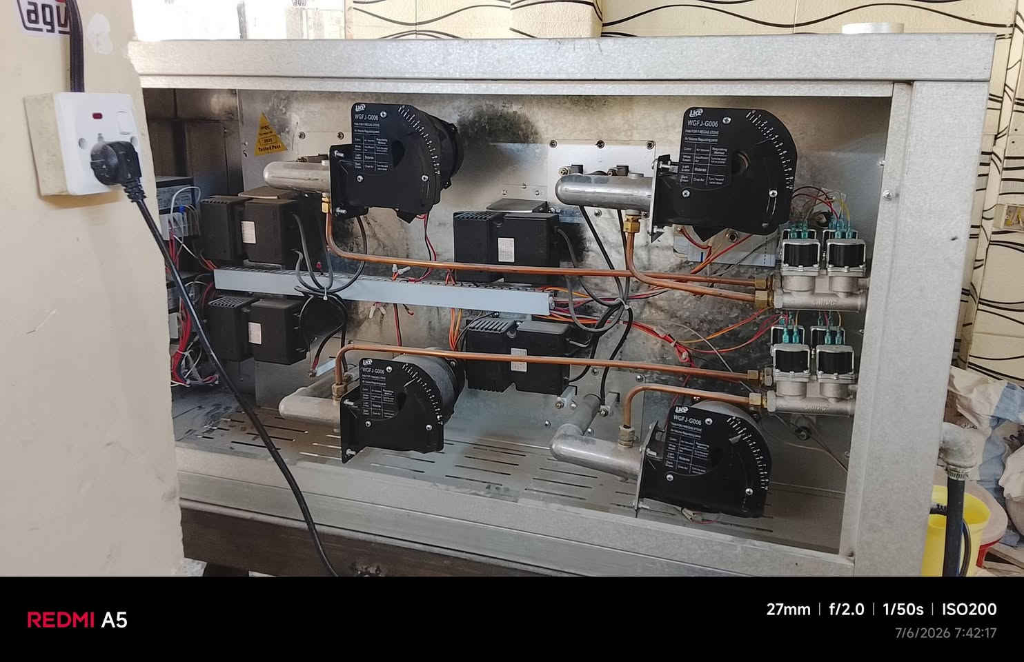 فرن جديد غراض كله جديده ومابي اي نقوصات  صارله 15يوم من اخذته للبيع عدم لتفرغ لمكان لحسينيه قرب مرطبات لعذرا ***********
