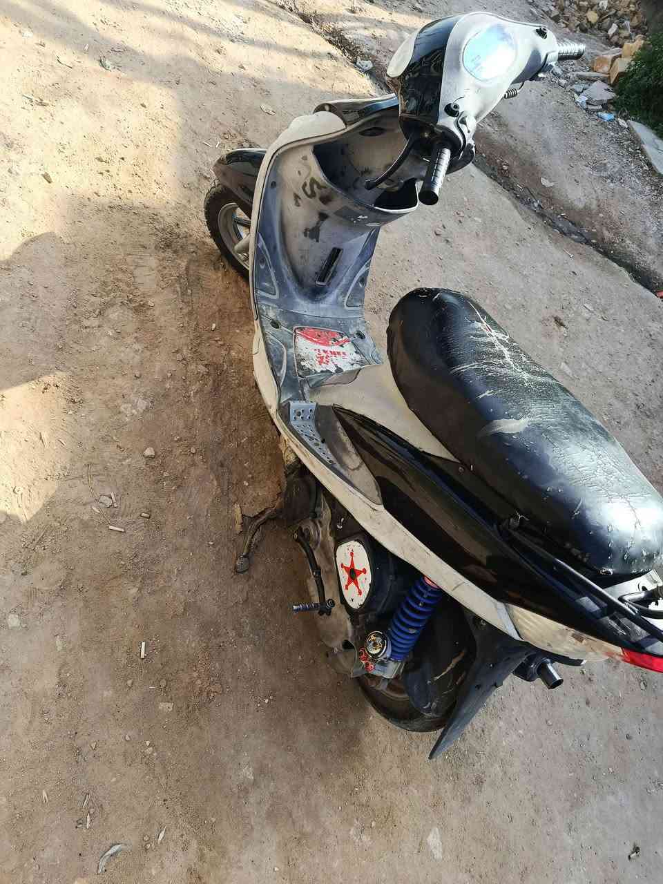 دراجه لبيع ماكس نضيفه مناقصه شي ***********
