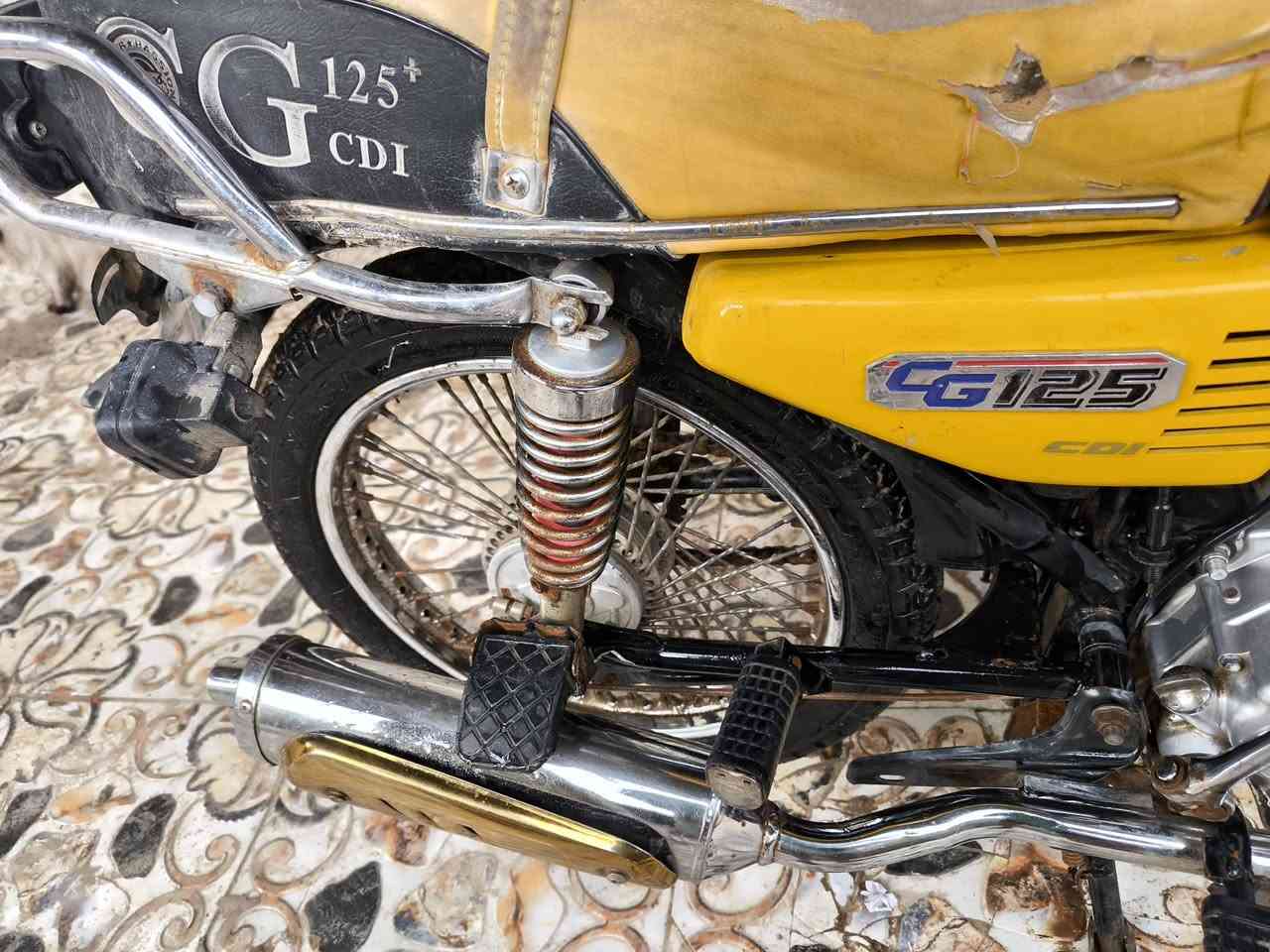 دراجه موديل 23 اوراق كامله للبيع سعر 450بيه مجال شكم نقص بيه مكفول كفاله عامه محرك برغي ممفتوح بيه الشراي يراسل


**إذا كنت صاحب هذا الإعلان وتريد حذفه لأي سبب، رجاءا أرسل رسالة إلى الدعم الفني**