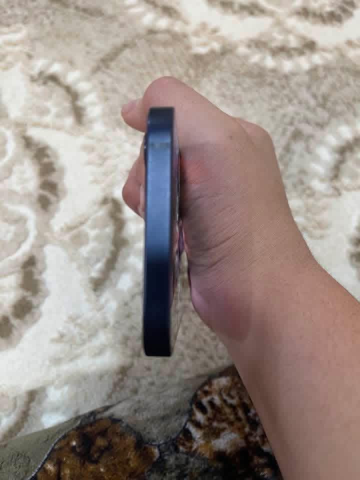 ايفون 12 عادي
ذاكرة 64
بطاريه 88
تك سيم 
نموذج M
وتر بروف 
شرط وين ما يعجبك افحص ما مفتوح
يرهم مراوس هونر اكس 9سي
التواصل خاص


**إذا كنت صاحب هذا الإعلان وتريد حذفه لأي سبب، رجاءا أرسل رسالة إلى الدعم الفني**