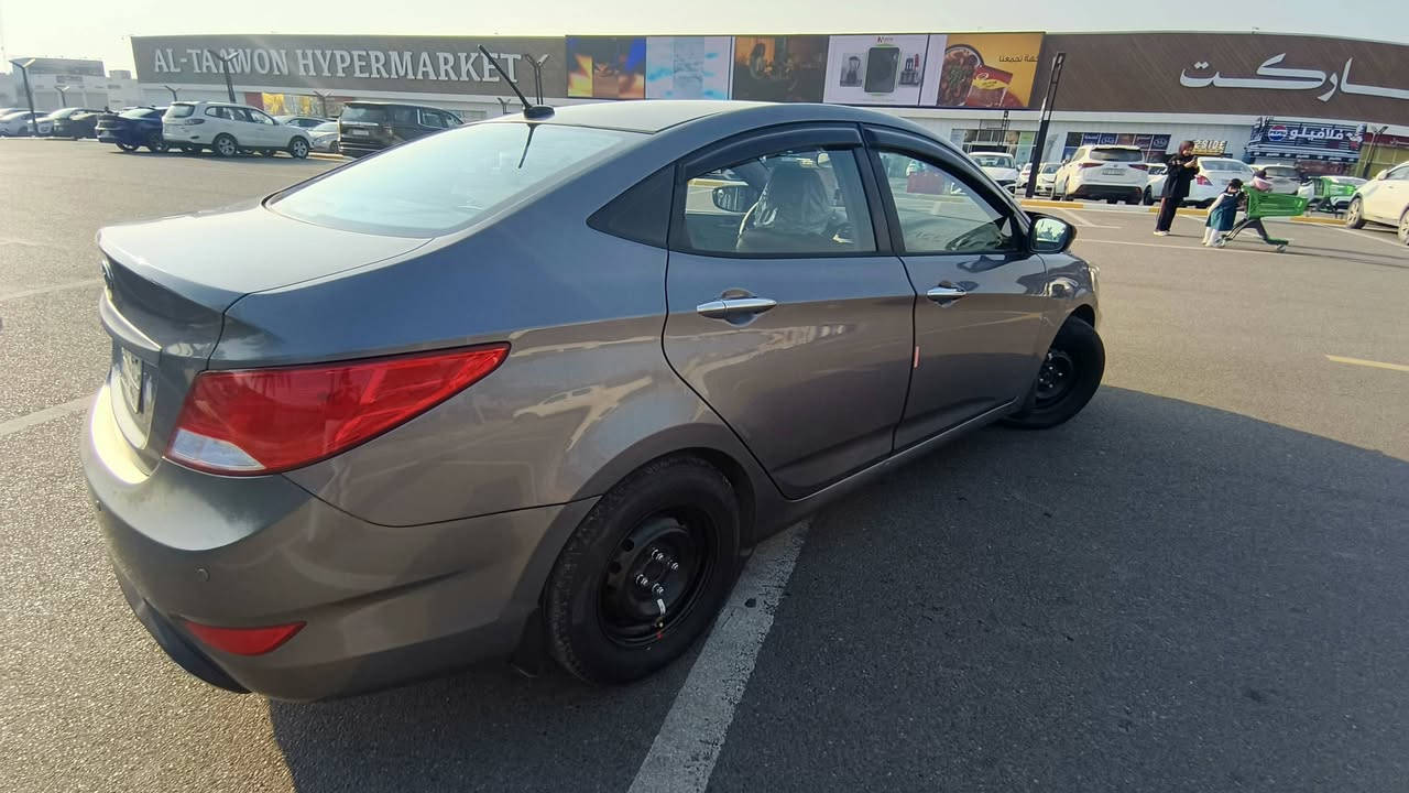 السلام عليكم للبيع اكسنت ٢٠١٦  وارد امريكا محرك gdi 1600 رقم بغداد بسمي  السياره ليبل واحد مكفوله من التبديل والصبغ  حادثه بارد فقط صور الحادث بالمنشور ماشيه ٦٣  الف ميل السعر ١١٠
مكان السياره بغداد  للاستفسار الاتصال على الرقم 
***********
