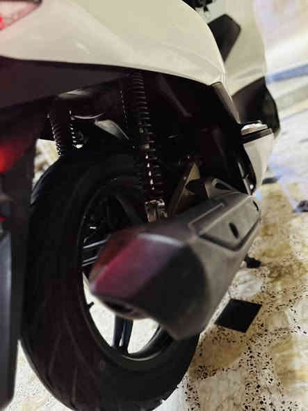 ‼️السلام عليكم 
🏍️دراجه pcx جيل الثاني ياباني ياباني ياباني 

دراجه نضيفه مال مزاد مكفوله كفر مكينه كلجات كهربائيات كلشي مكفول فقط بيها ملاحظات بسيطه بل كفر ومكحلات فقط ذن دراجه مال بيت نضيفه كلش مال واحد جناي الله شاهد كله موتل ومحسن ودبات الموتل موجوده شرط الكلام الدراجه مكينه 125 ومكفوله المكينه كفاله عامه سعر الدراجه 16قفل قفل قفل بدون عمله دراجه نضيفه سعرها 16 قفل قفل قفل وبل عافيه عل تصير من نصيبه 

📍المكان حي القاهره قرب شارع فلسطين الفرع مقابيل وزارة الكهرباء موجود واتساب ورصيد فقط ***********
