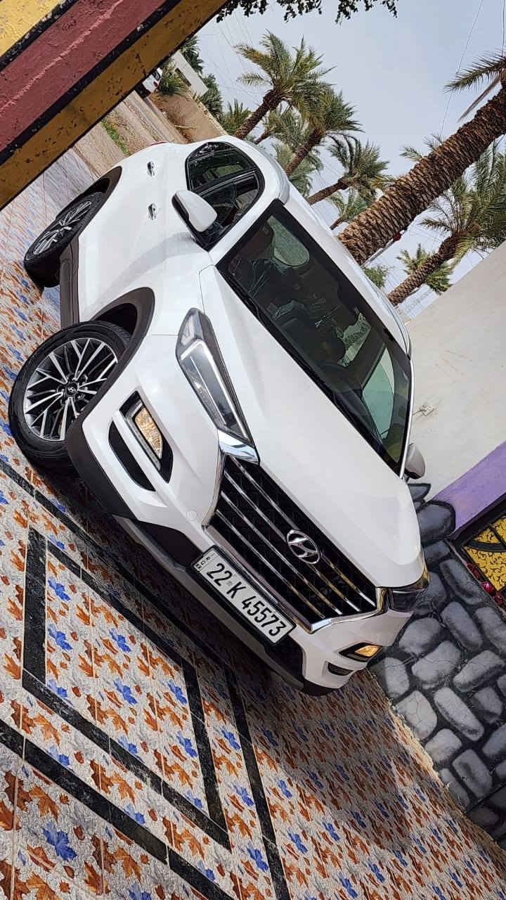 توسان خليجي موديل 2019
رقم أربيل الجديد بأسمي 
مكفوله من الصبغ والتبديل 
بيهه بارد بصيط ممبين 
محرك 2000 دوش مفتوح قبق ولفات 
السياره جاهزه من كلشي
السعر 182 مكان السياره بغداد اليوسفيه 
***********
***********
