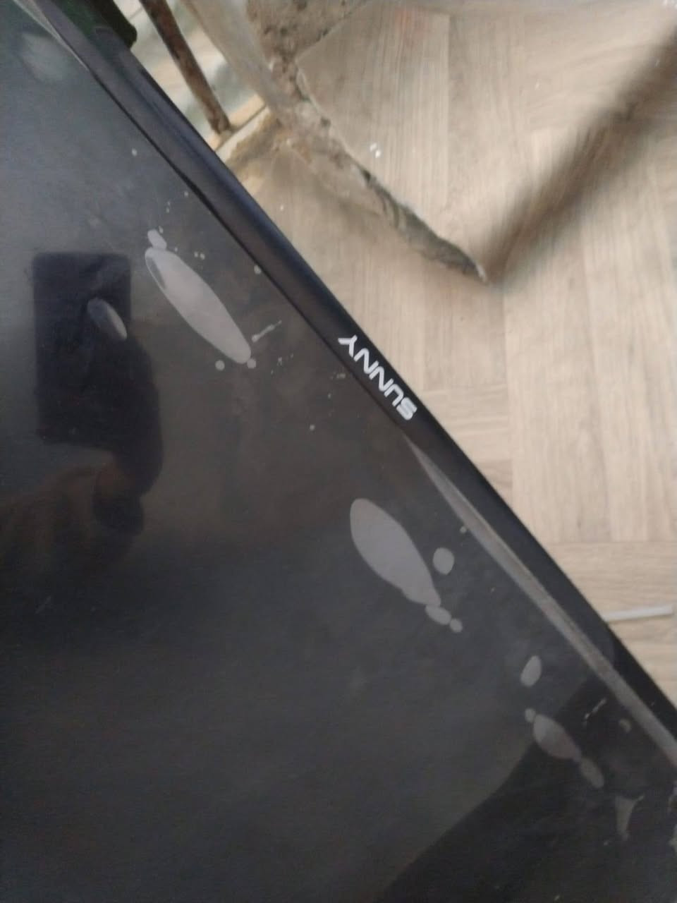 سلام عليكم بلازمات لبيع ستعمال قليل وحده حجم42وحده55مكاني بغداد الحسينيه رقم الهاتف ***********
