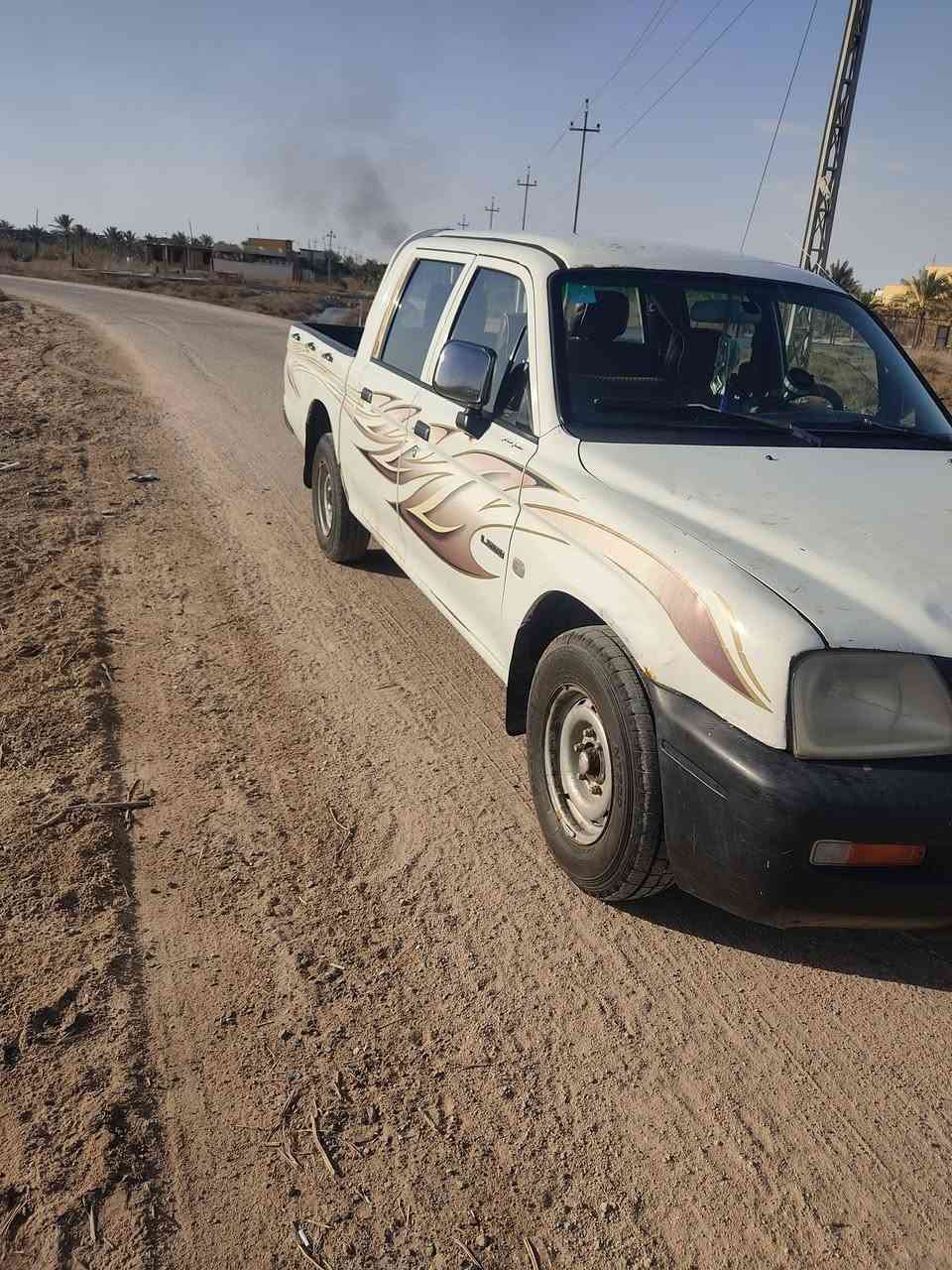 السلام عليكم مستبوشي2006 بئسمي سنويه لل 30 شاصي مكفول تخم تاير السعر 55 وبيها مجال *********** البصرة بني منصور
