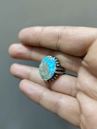 فيروز • نيشابوري • بغداد