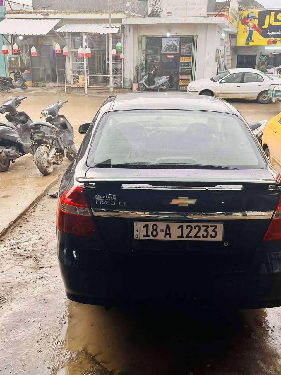 افيو 2007
خليجي كير عادي 
كير ومكينه مكفوالات 
حداديه جديده تخم تاير جديد 
حادثه جنطه
مصبوغه عام السعر 40وبيه مجال 
***********
