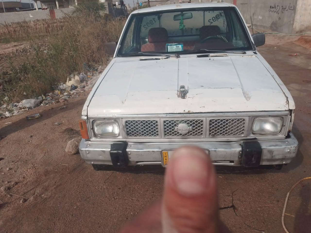 السلام عليكم بيكم نيسان تك قماره رقم قادسيه السنويه 2027بعده ما منتهيه تحويل موجود مكينه كير بلاد خير من الله حداده فول تخم تاير دواخل نضيفه سياره مكفوله من ضربه و رقم شاصي جاهزه منك لشارع السعر 36 وبيه مجال مكاني البصره الهارثه رقم الهاتف ***********
