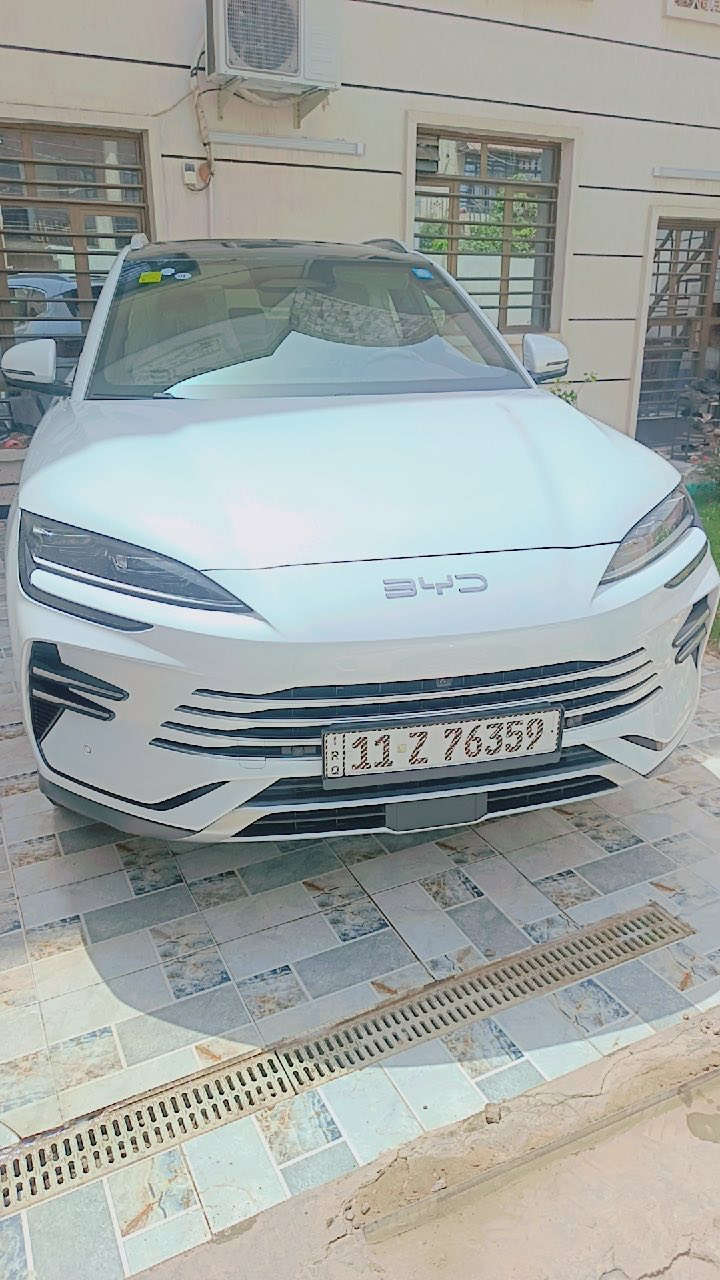 سونك باس اعلى مواصفات فلاكشب  السياره ماشيه الف فقط بعدة زيرو و صار وياي هذا الحادث جداً بسيط عمرته و جاهزه للبيع تئكد من سعره و اجمع معلومات يله تتصل  *********** مكاني بغداد العامريه
