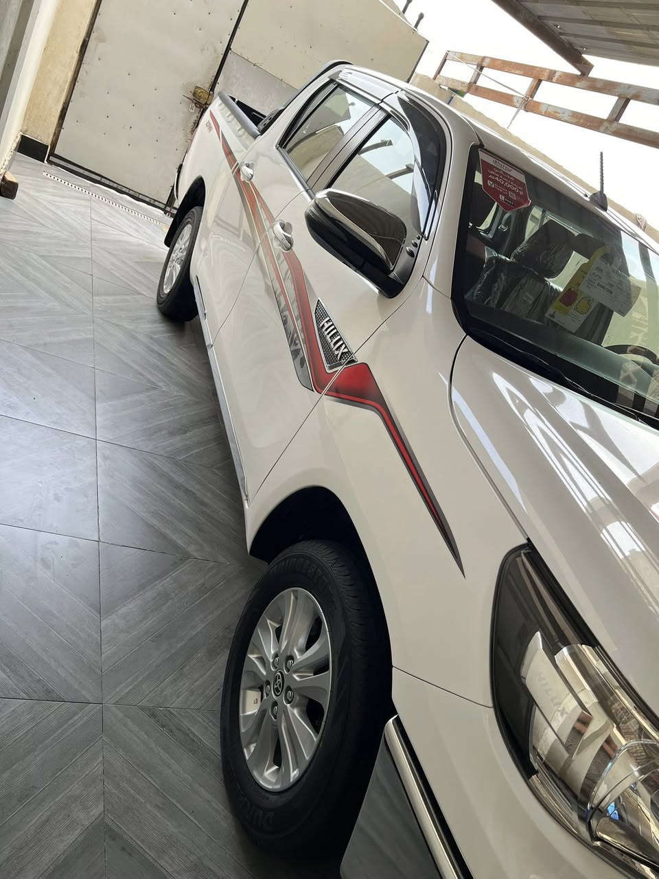 سلام عليكم للبيع بيكم فلونزا مديل 2025  زيرو زيرو فول موصفات ساز اوتماتيك رقم أربيل 
السعر 318 ورقه 
مكان سيارة بصره 
رقم الهاتف ***********
