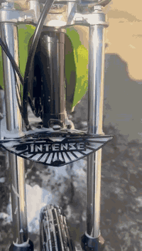 سلام عليكم دراجه انتنس تعمير جديد كله اصلي برغي ما ملعوب محرك شاصي شلامجه 23 درجه تخبل كله جديد من كلشي كامله سعر 600 بيه مجال قليل كلك مكفول سرقه ***********
