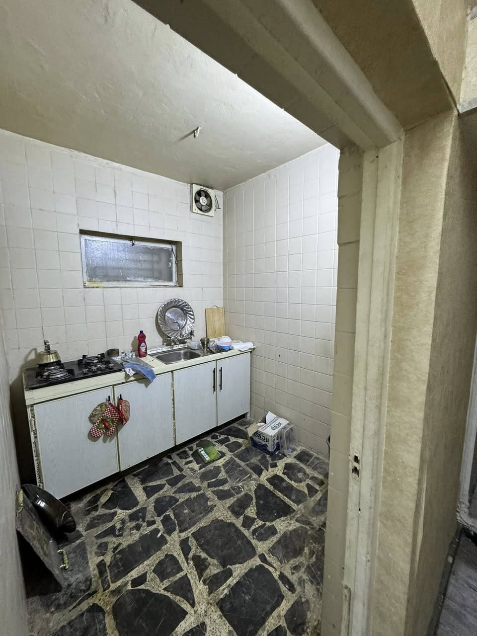 للأيجار بيت مأثث في #السيدية ☑️
يحتوي على اثاث مكتبي كامل ✔️

محتويات البيت ⚠️
ثلاث غرف نوم وصالة ومطبخ وخدمات ✅

يأجر اي عمل تجاري مثل مكتب محاماه او شركة او ما شابه ذالك من الأمور التجارية 🔱

الموقع السيدية شارع التجاري ⤵️

الايجار مليون و100 الف قفل 🔒 

⤵️⤵️⤵️⤵️⤵️⤵️⤵️⤵️⤵️
للأستفسار اكثر تفضلو بزياره مكتب الطائي للعقار 💎

السيديه شارع المركز عماره شركه السراب للمطابخ ✔️

او الأستفسار ع الارقام ادناه 📞↘️↘️ (متوفر واتساب )📌🔛
***********

 #السيديه #للايجار_____في_____السيديه #ترندالعراق #عقارت_بغداد #لـلـــبــيـــع
