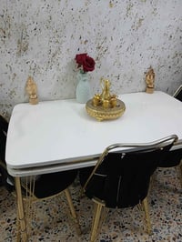 ميز • ٤ كراسي • حي القاهره المعلمين