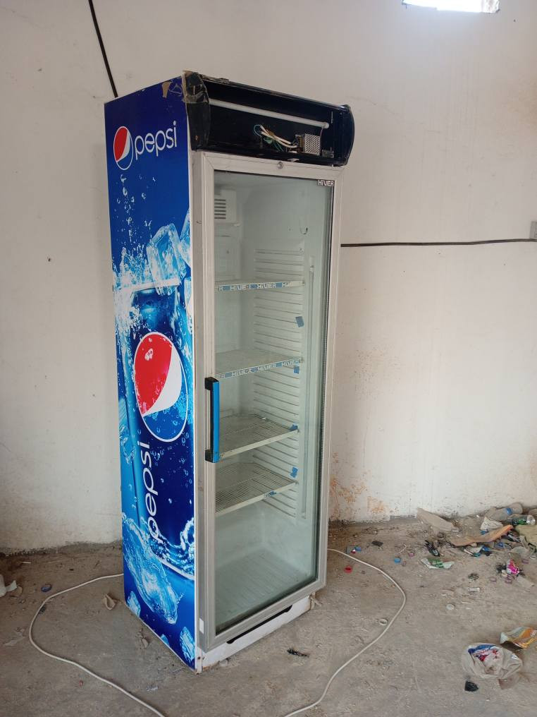 سلام عليكم عارضه لبيع شرط تبريد 275  
***********
