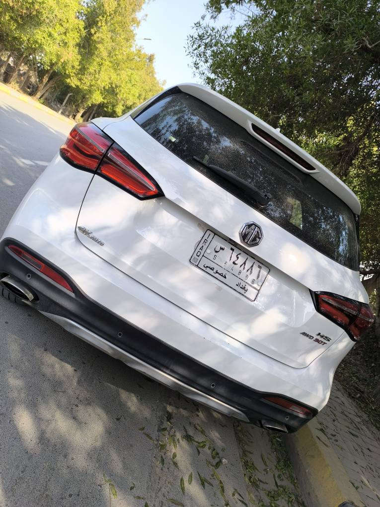 MG HS 2022 Trophy 
🔥بعض مواصفات السياره 🔥
🔹السيارة اعلى مواصفات ضمان 6 سنوات 
🔹كامرات 360 درجة     🔹انظمة قيادة متعددة 
🔹بانوراما    🔹داخل جلد       🔹تبريد قطعتين 
🔹داخل السيارة انارة محيطية 40 لون
🔹محرك 2.0 توربو
🔥السياره ماشيه 45 الف 🔥
السيارة كفالة عامة ما عدا طخة بسيطة بالجاملغ الايمن كما موضح بالصورة 
🛑سعر السياره  166 و بي مجال 🛑
⭕ مكان السيارة النجف الاشرف ⭕
‼️للاستفسار ‼️ ***********
