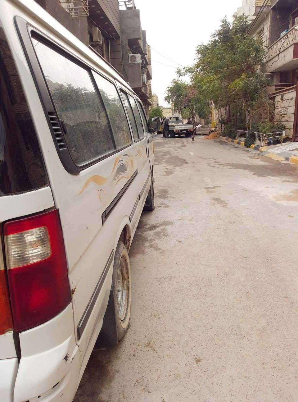 سلام عليكم فتون البيع 14بسمي سياره لا معجون ولا صبغ بيهه بارد بل ربع وباب سايق كد ربع صابع محرك وكير مكفولات  الكسن تبريد شغال سياره بلاديه وحلوه تخم تاير بيهه سعر 77 بيهه مجال حك جيه ***********
