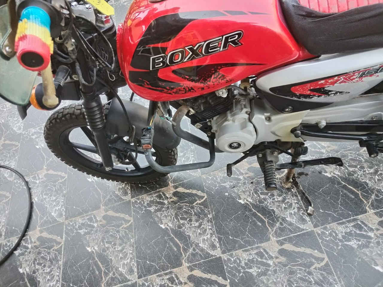دراجه بوكسر جبلي ٢٢ مكفوله كفاله عامه  مرقمه رقم عربي كل نقص مابيها
مكاني ناحيه العباره عبد الحميد ***********

