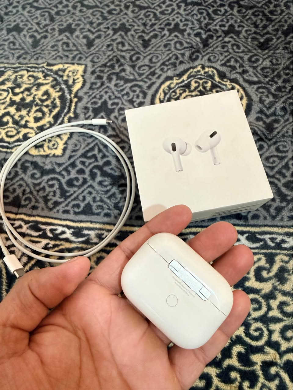 ‎سماعة ابل الجيل الاول اصلية استعمال نظيف مع كامل الملحقات‎ بغداد, العراق


**إذا كنت صاحب هذا الإعلان وتريد حذفه لأي سبب، رجاءا أرسل رسالة إلى الدعم الفني**