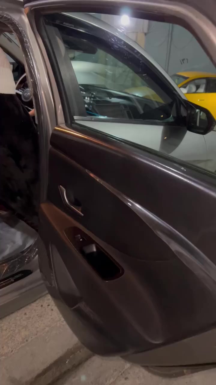 سياره انترا مديل 22 بدون ضرربيها بارد بل بابين اماشرك عليهم بدون دواخل بدون اربكات سياره مكفولا من كلشي كير ومحرك تبريد كلوو شرط ***********
