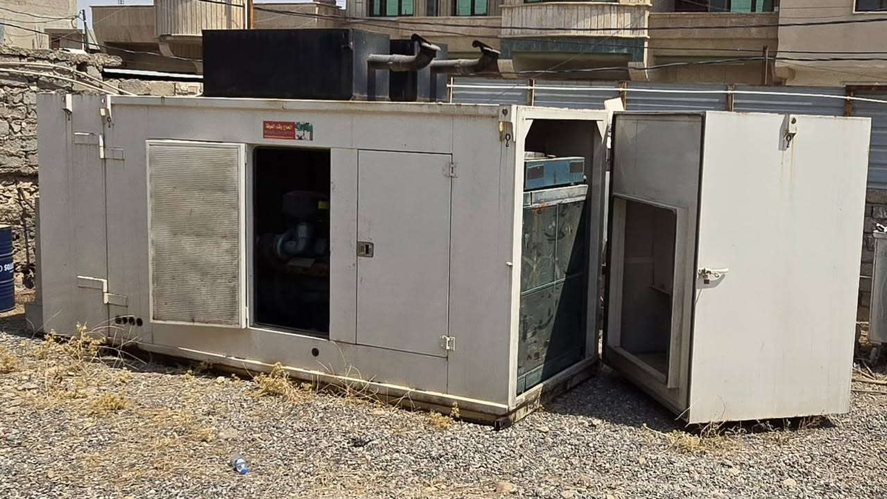 مولدة مارسيدس 400KVA 
12 سلندر 
***********
