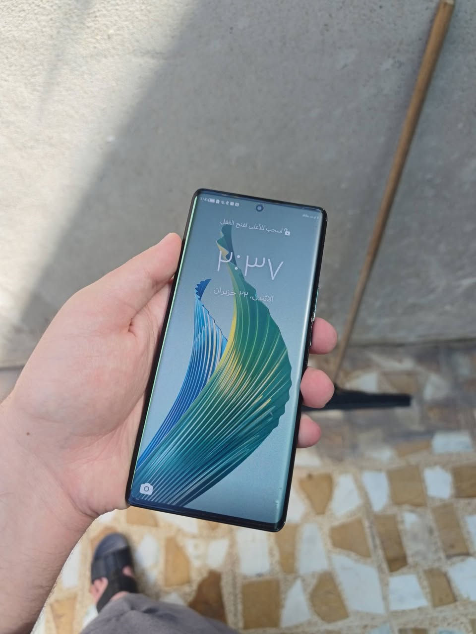 Honor X9C للبيع
ذاكرة 128
رام 8 
مستخدم نظيف وكلشي شغال بيه
فقط مبدل شاشة اصلي وهاي حالته اكو خط بسيط عالجانب بس ما مأثر عاللمس
يجي مع الجهاز كارتونته الاصلية وكفر ظهر
قيم بما يرضي الله


**إذا كنت صاحب هذا الإعلان وتريد حذفه لأي سبب، رجاءا أرسل رسالة إلى الدعم الفني**