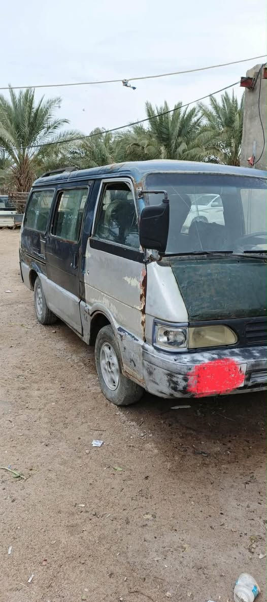 السلام عليكم للبيع كيه 94 بسته رقم بابل بسمنا مصفره هيئه وغرامات تحويل شوكت تريد يرادلها ترتيبات 
المحرك حلو 
الكير حاشر على البك يرادله شغله بسيطه 
العنوان بابل الكفل 
السعر 17ورقه وبيه مجال بسيط 
***********
***********
