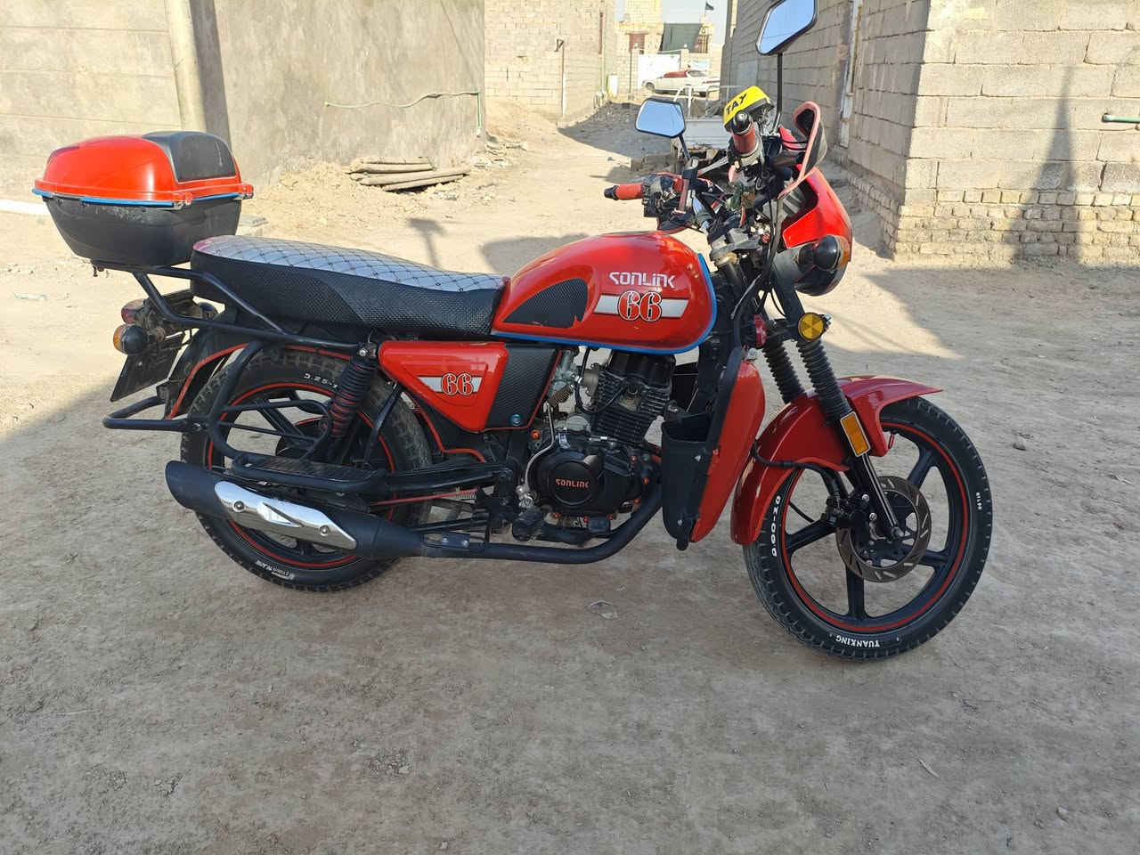 دراجه شاينك محرك 200cc
موديل 2023 أوراق اصولي 
دراجه كفاله عامه كهربائيات محرك 
الدراجه مامتعوبه شرط النظافه
سعر مليون و900 مكاني شطره
هاذا رقمي ‏‪***********‬‏
