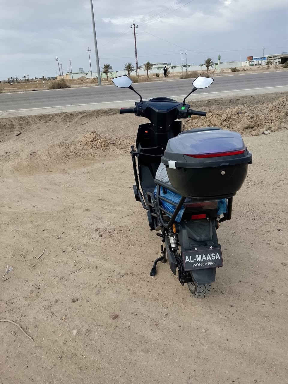 سلام عليكم ماطور سكنس 6بطاريات فول شرط الفحص للبيع ب800قفل مستعمل سوعين والوصل موجود موشراي اعبر المنشور اتصل ***********
