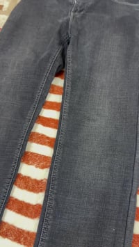 ملابس • ماركة قوية