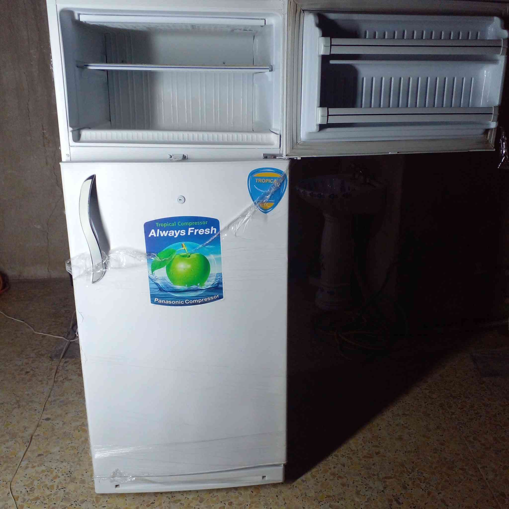 سلام عليكم عيني ثلاجة للبيع كونكر تبريد وثلج خير من الله جديده ستخدام قليل بعده بل ليلون سعره ٢٠٠ وبي مجال مداخله تصليح الله شاهد تاخذنه عل فحص


**إذا كنت صاحب هذا الإعلان وتريد حذفه لأي سبب، رجاءا أرسل رسالة إلى الدعم الفني**