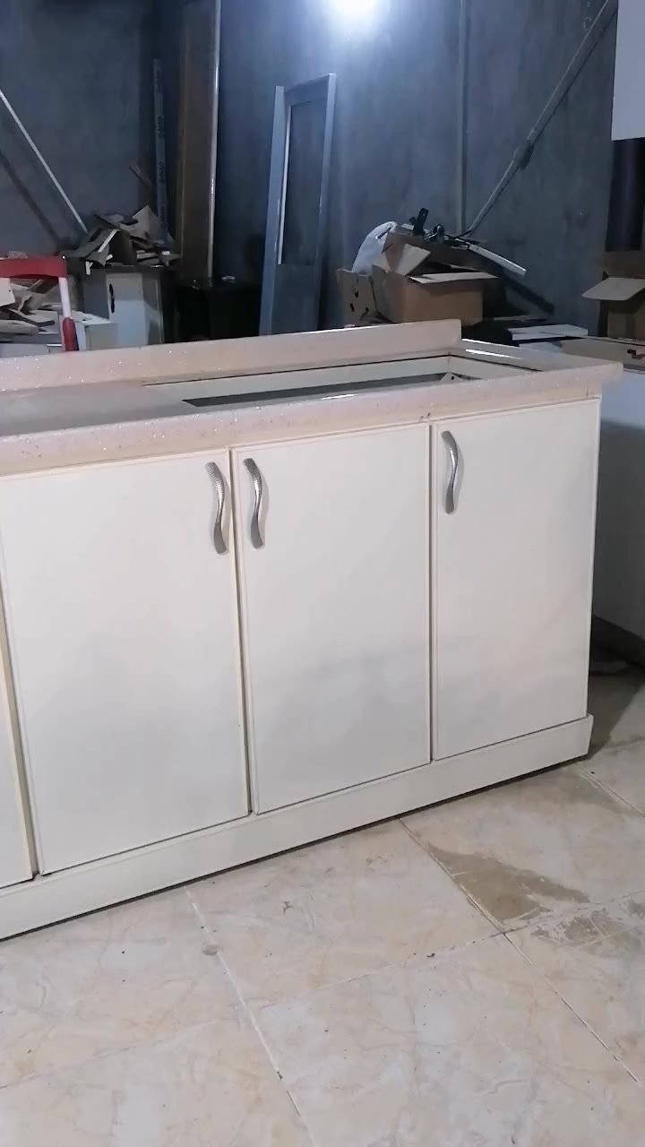 سڵاوئەم کەوانتەرەبۆفرۆشتن ئەلەمنیۆمەودەسکردەموادی سارای دەرەجەیەکەزۆرپاکوجوان ماوەتەوەقیاسی کەوانتەربەشوێن سەلاجەکەوە4مەترەسنگەکەی3مەترە شوێن تەباخومڕەشەحی هەیەبەردی مەڕمەڕی عەسڵی لەسەرەخۆی15گەڵای تێچوەنرخی ئیستای600هەزارومامەڵەیە شوێن سلێمانی


**إذا كنت صاحب هذا الإعلان وتريد حذفه لأي سبب، رجاءا أرسل رسالة إلى الدعم الفني**