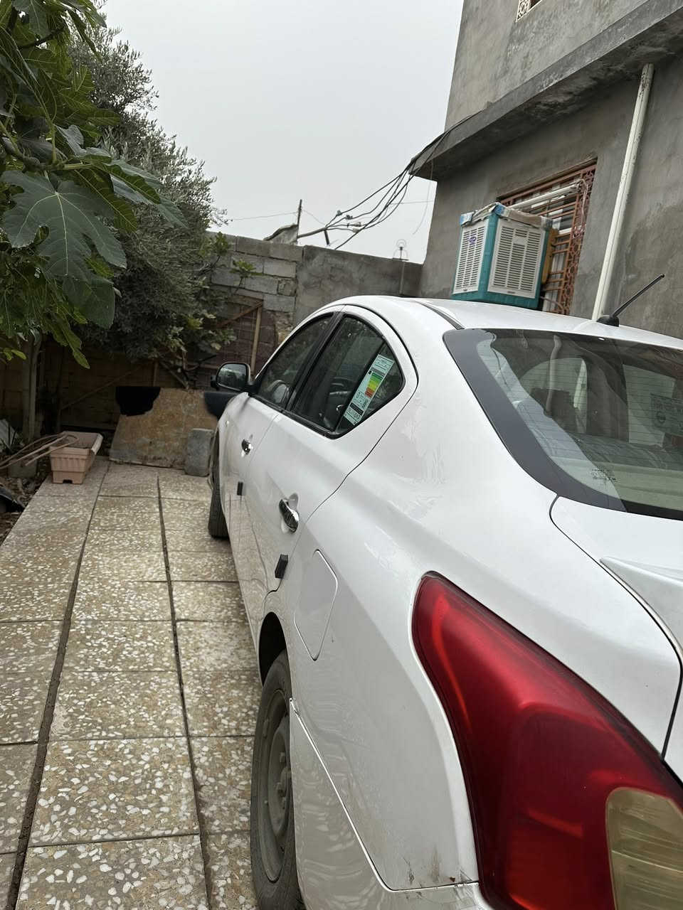 السلام عليكم
نيسان سني 2020 سياره كفالة عامة ماعده شبر بارد بالجاملغ امامي عكس السايق سيارة جاهزة للاخير صدر امامي خلفي تخم تاير جديد تدفئة تبريد السعر 112$ وبيه مجال حك الجية العنوان بغداد التاجيات قرب مرور التاجيات رقم الهاتف ***********
