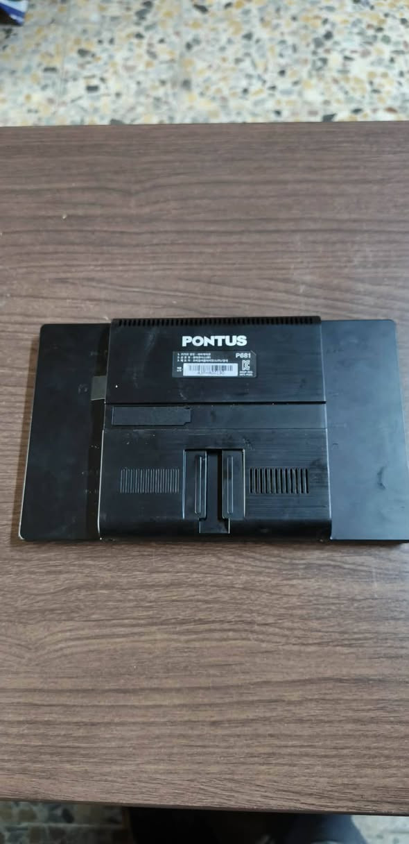 شاشة جيبي ايس للبيع ***********
